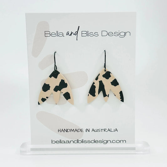 Tulip // Darcy // Clay Dangle Earrings // Beige and Black