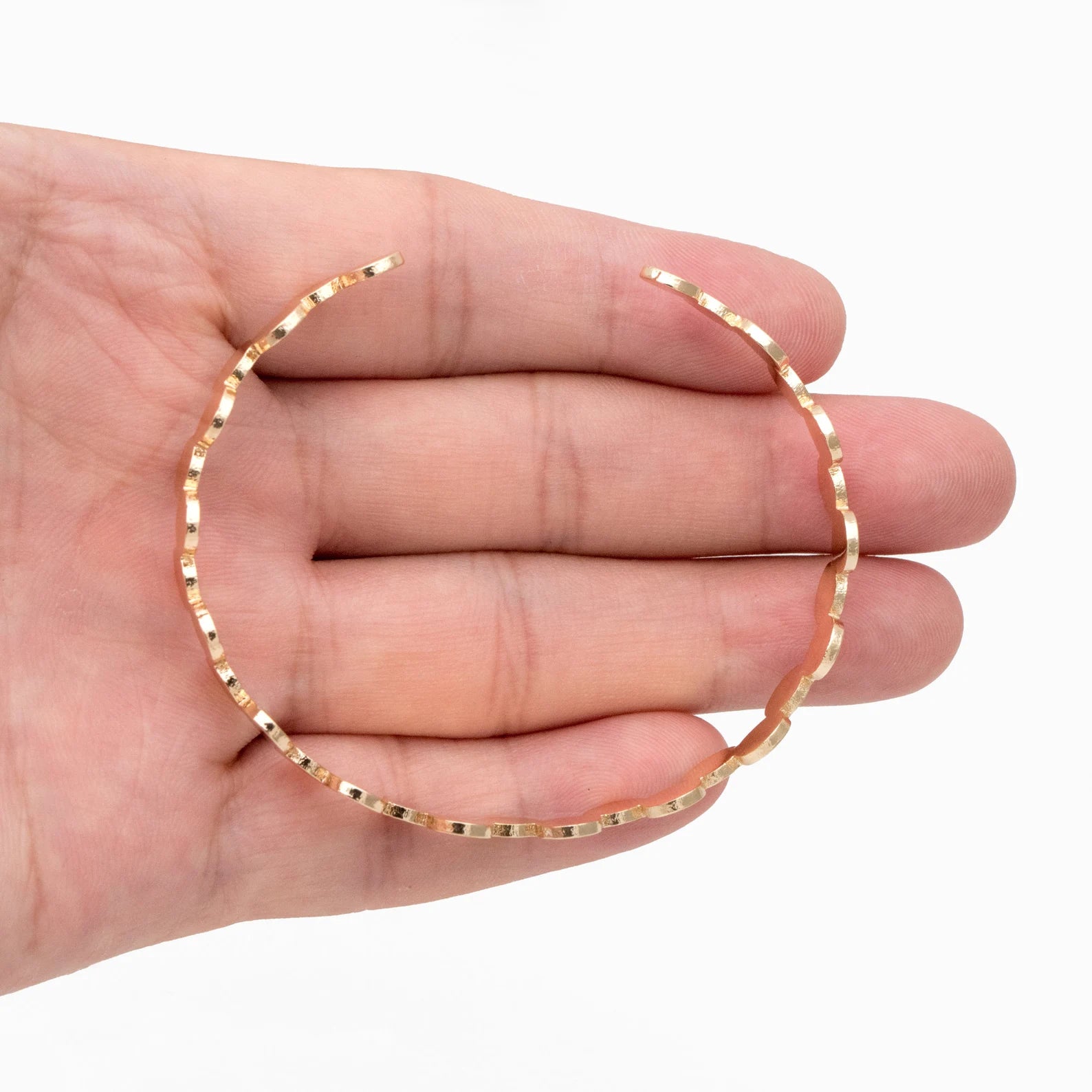 Gold plate bangle 