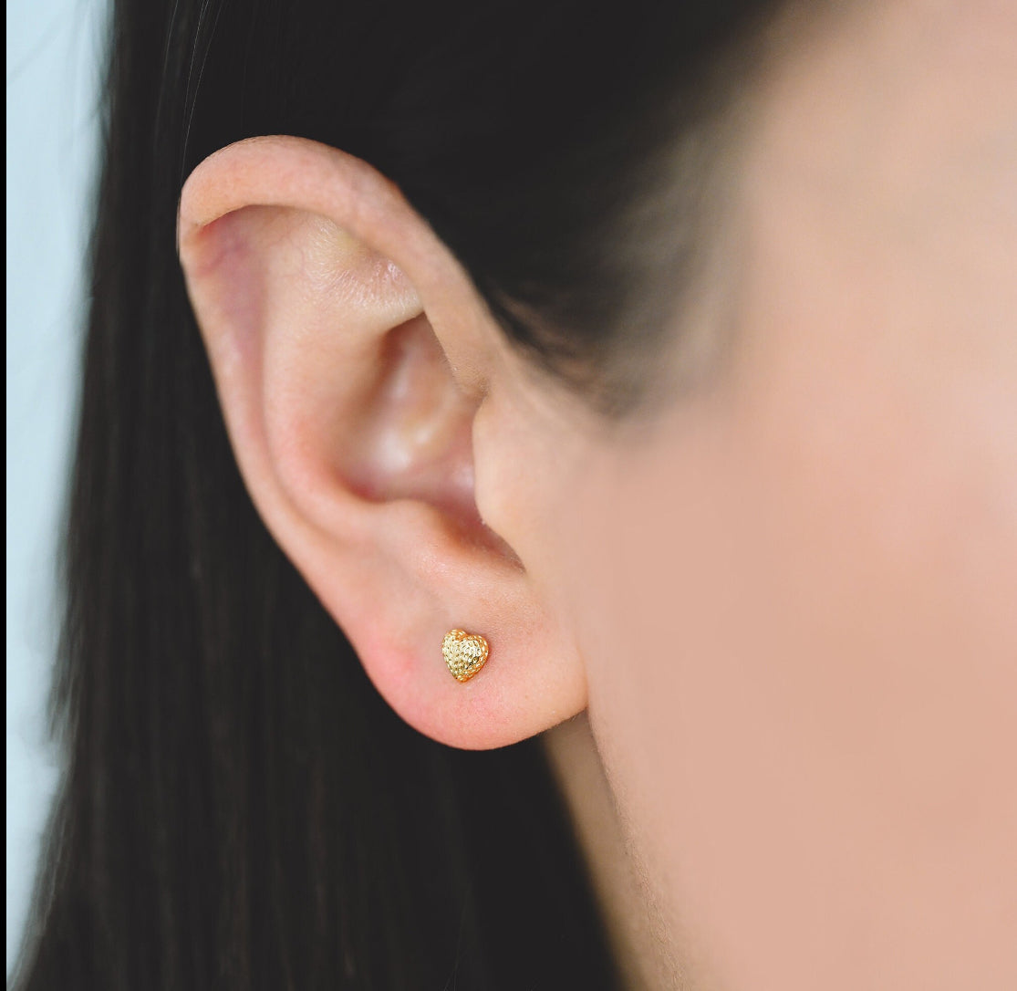 Heart // Mini Stud Earrings // Gold