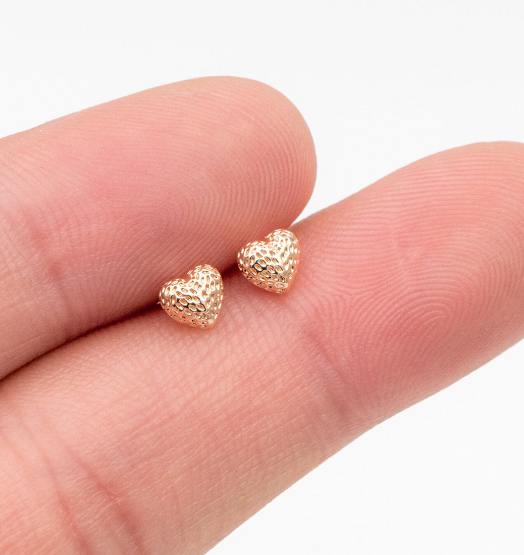Heart // Mini Stud Earrings // Gold
